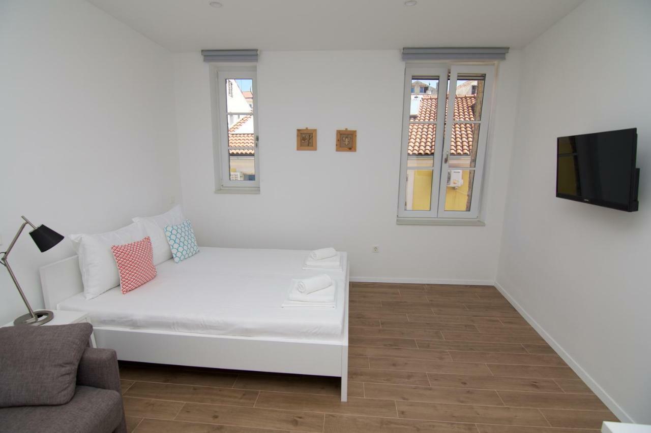 Apartments And Rooms Jospino 木洛希尼 外观 照片